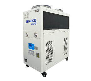 如何正確使用冷油機？